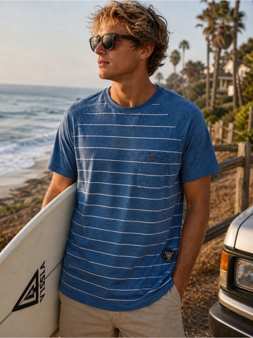 VISSLA Blue White Striped Pocket Tee Men’s Medium 100% Cotton Surf Coastal Shirt